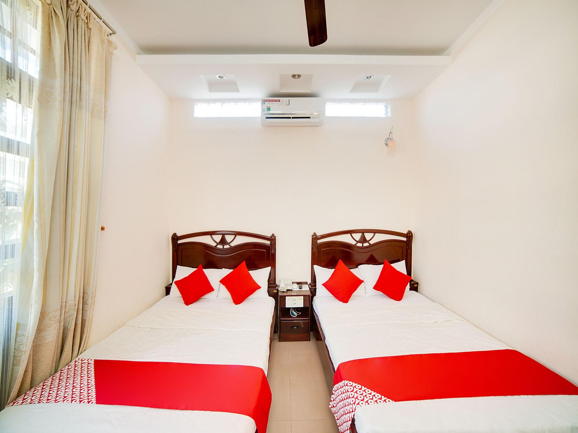 Oyo 563 Phu Thinh Hotel Nha Trang Exterior photo