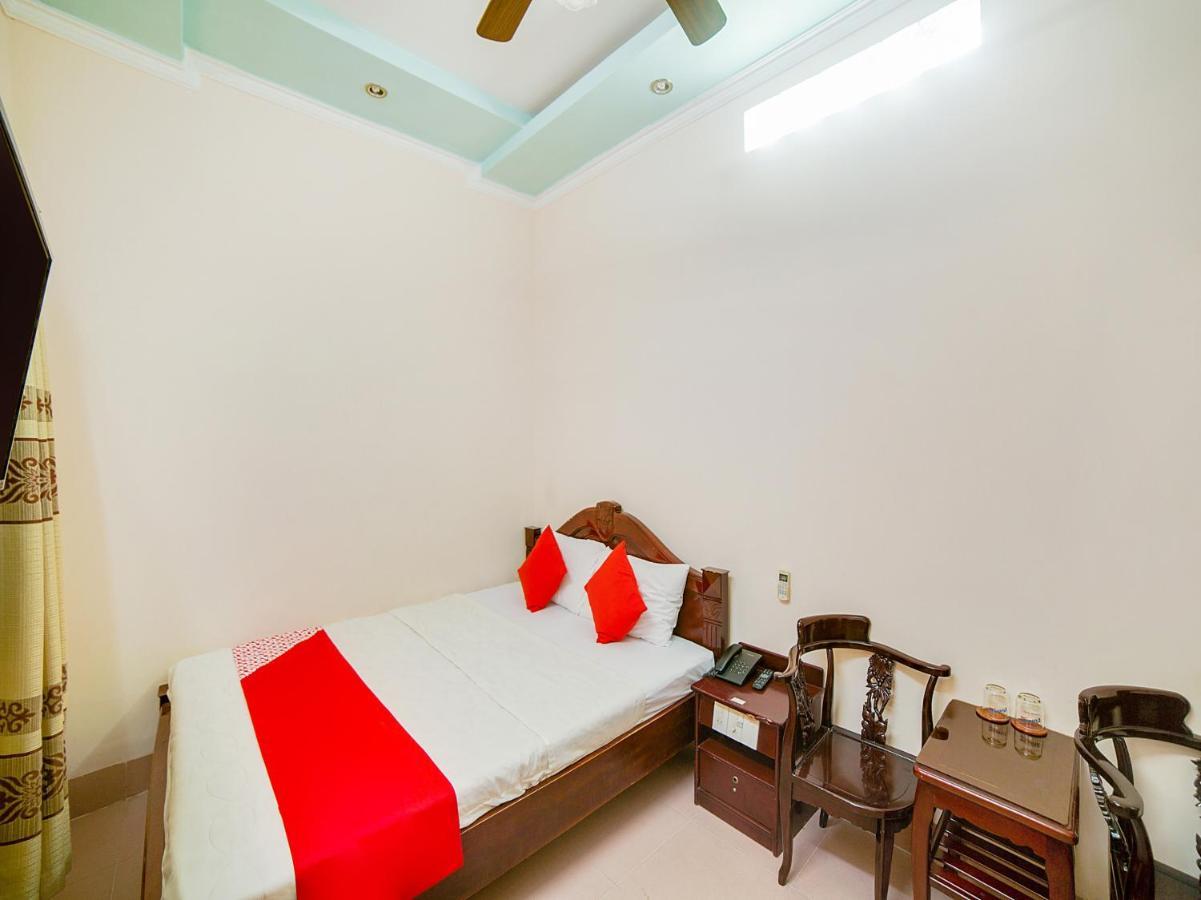 Oyo 563 Phu Thinh Hotel Nha Trang Exterior photo
