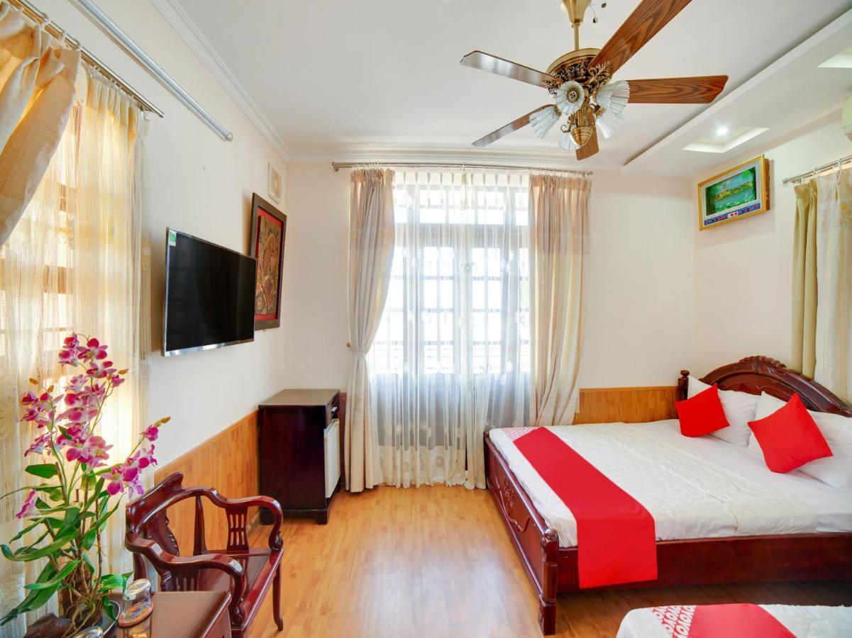 Oyo 563 Phu Thinh Hotel Nha Trang Exterior photo